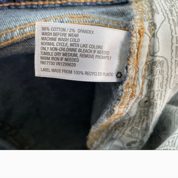 High Rise Raw Hem Straight Leg Blue Jeans 16 Medium wash Casual Everyday - Picture 5 of 7